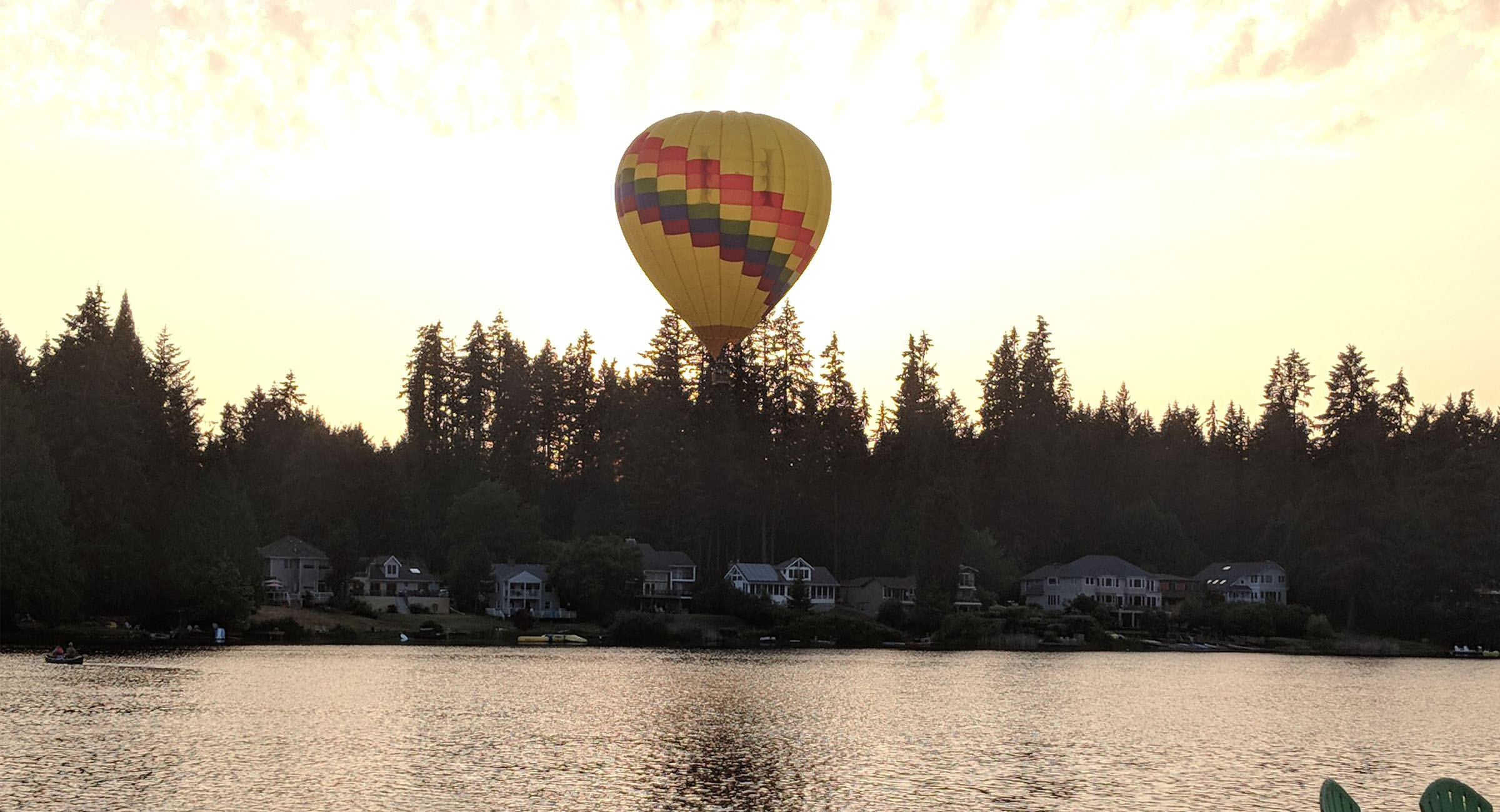 Balloon on Lake